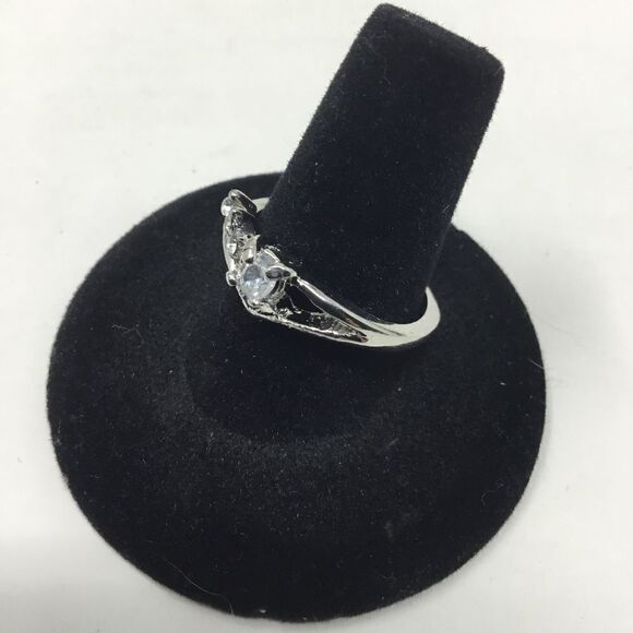 1/2 ct. CZ Fashion Ring in Curved Band (H15) - Picture 3 of 5